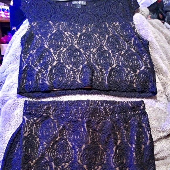 Forever 21 Lace crop top/skirt outfit - Picture 1 of 5